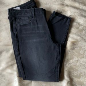 NEW Gap Universal Jeggings Mid Rise size 16/33R